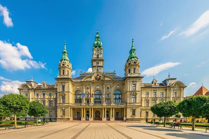 Bratislava-Budapest One-Way Sightseeing Transfer - The Experience from Reviews and Feedback