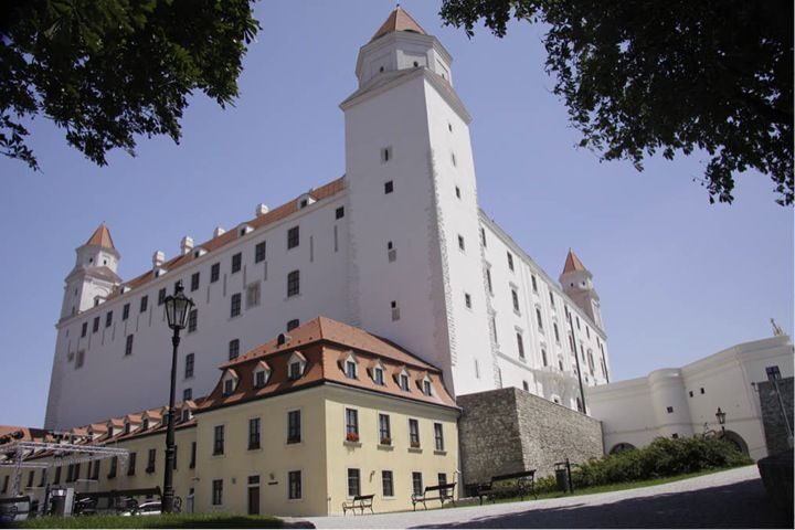 Bratislava Private Tour from Vienna - Who Should Consider This Tour?
