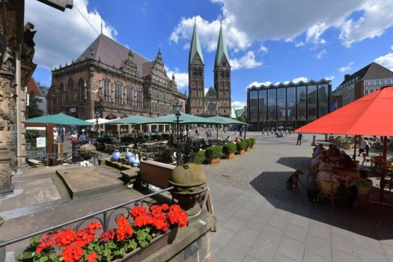 Bremen: City Center Guided Walking Tour - What to Expect During the Tour