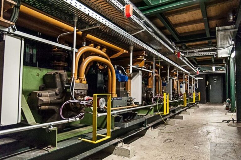 Bremen: Underworld Tour with the Cellar of the Theatre - What’s Included and What’s Not