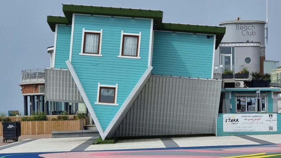 Brighton Walking Tour with a Local - The Details: How the Tour Works