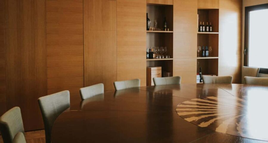 Brindisi: Winery Tour & Guided Selection Wine Tasting - The Details That Matter