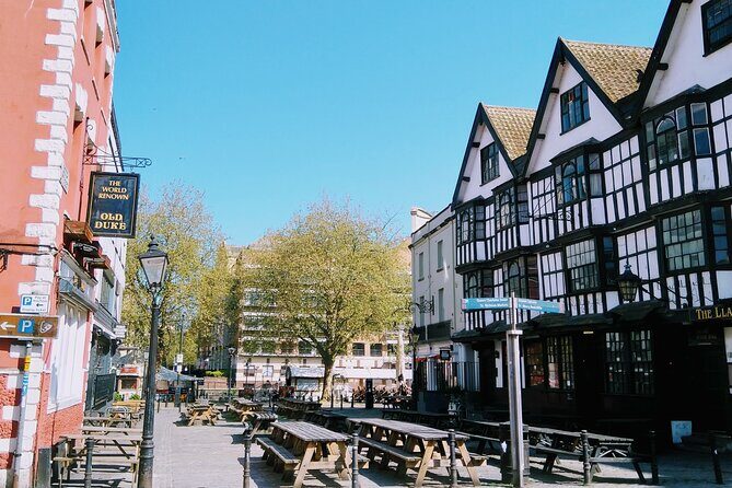 Bristol's Brilliant Pubs: A Self-Guided GPS Audio Tour of the Old City - Who Would Love This Tour?