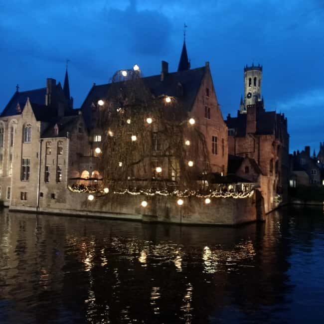 Bruges, Bike Tour with Chocolate Tasting & Hot Wine/Chocolat - Breaking Down the Itinerary