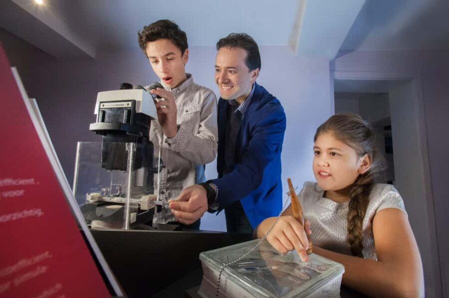 Bruges: Diamond Museum Ticket with Polishing Demonstration - Exploring the Museum in Detail