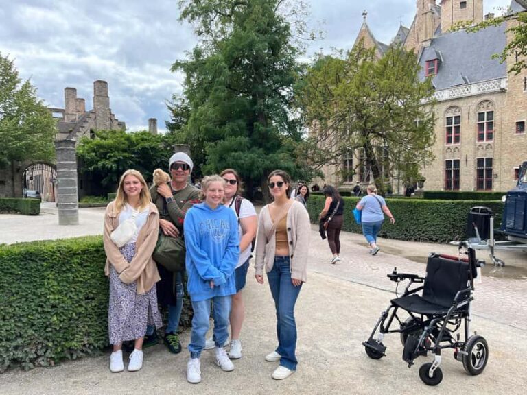 Bruges & Ghent from Paris Private Guided Day Trip - Savoring Belgian Flavors in Bruges