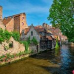 Bruges: Insta-Perfect Walk with a Local - The Charm of a Local Guide