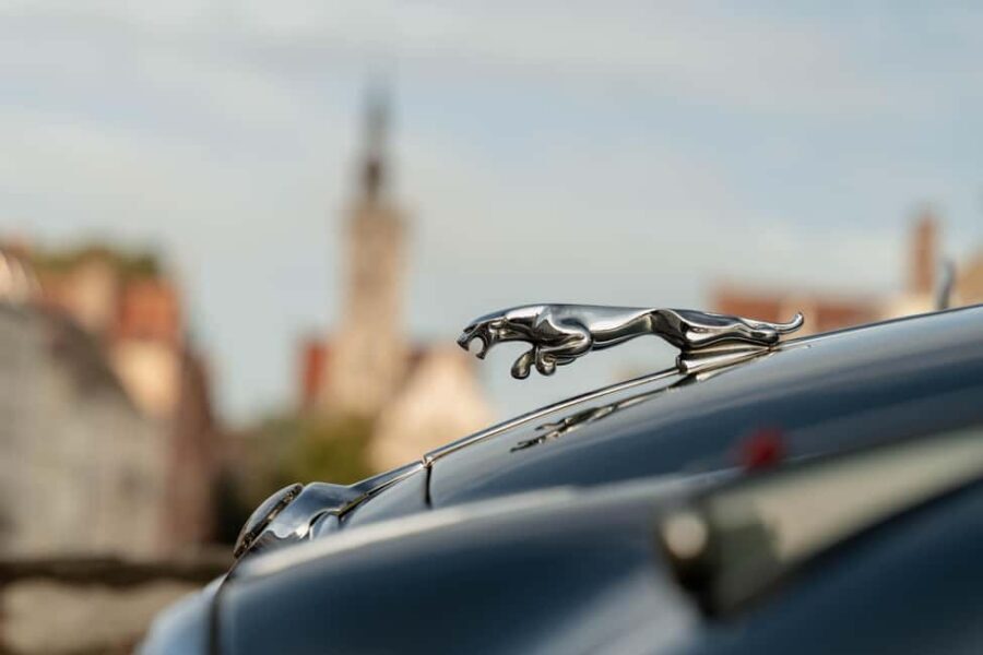 Bruges: Private Tour By Classic Car To Countryside & Castles - Details of the Itinerary and Highlights