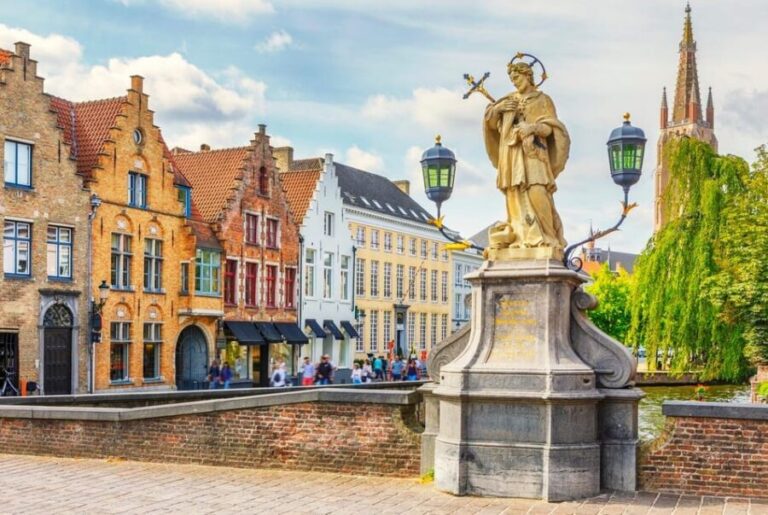 Bruges Unveiled: A Private Full-Day Tour from Brussels - The Itinerary Breakdown