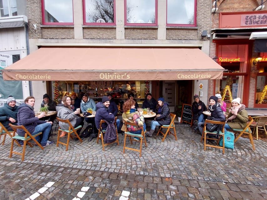 Bruges: Walking Tour with Hot Chocolate & Chocolate Tasting - The Value of the Tour