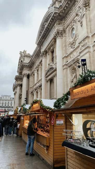 Brussels on Foot: Historic Center and Christmas Markets with a Local Guide - How the Tour Works Practically