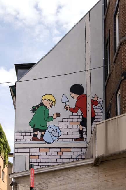 Brussels: Tintin and Herge Private Walking Tour - Starting Point: Musée de la BD