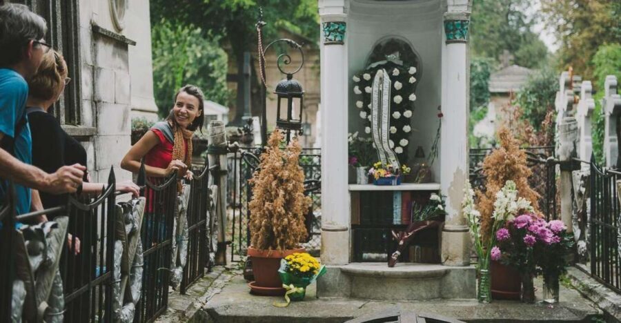 Bucharest: 3-Hour Dark History Tour with a Local - The Itinerary in Detail