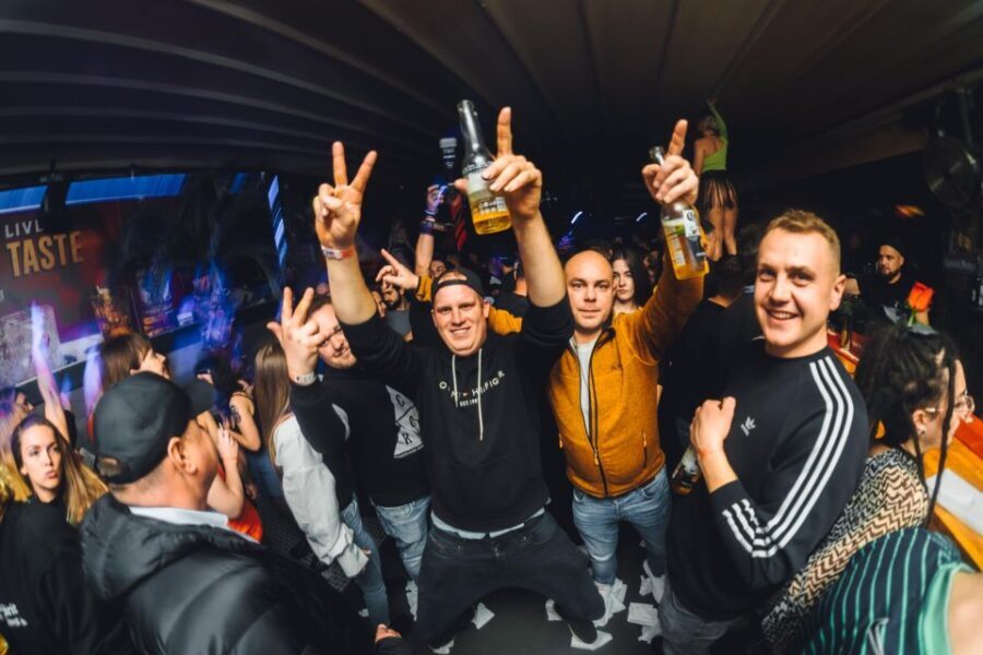 Bucharest: Bachelor Party - Custom Bar Crawl - What Makes This Tour Stand Out