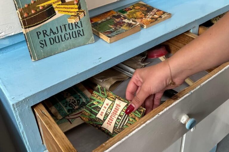 Bucharest: Dinner+Tour at Museum of Communism after closing - Who Is This Tour Best Suited For?