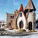 Bucharest: Fgra Fortress, Valley of the Fairies & Minivan - The Experience: Pros and Cons