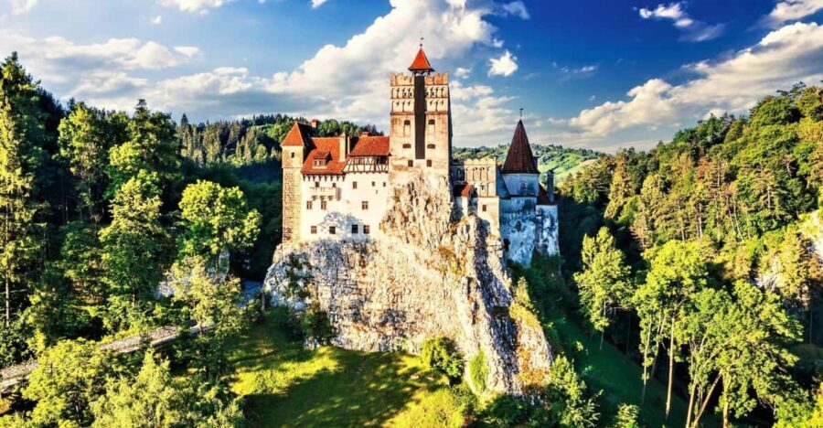 Bucharest: Peles Castle, Bran Castle, & Brasov Old Town Tour - Who Should Consider This Tour?