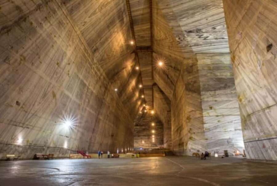 Bucharest Private to biggest Salt mine in Eu & Dracula Tomb - What is the Slnic Salt Mine Really Like?