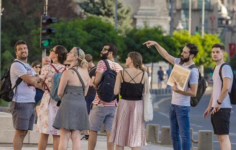 Bucharest: Tour of Old Town, Calea Victoriei & Communism - How the Experience Plays Out