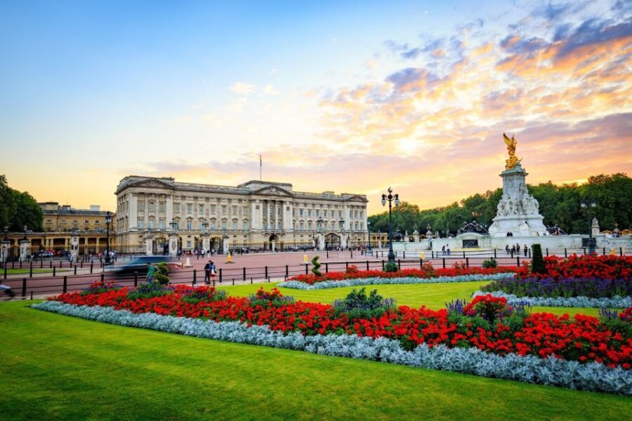 Buckingham Palace & Windsor Castle: Full-Day Tour - The Itinerary and What You Can Expect