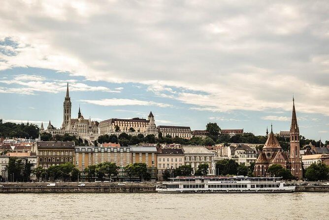 Budapest All In - Full Day Tour with Lunch & Metro Pass - The Food & Drink Element