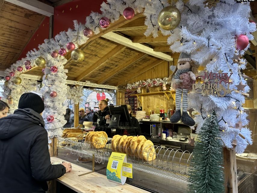 Budapest: Christmas Market Guided Walking Tour with Tastings - Who Should Consider This Tour?