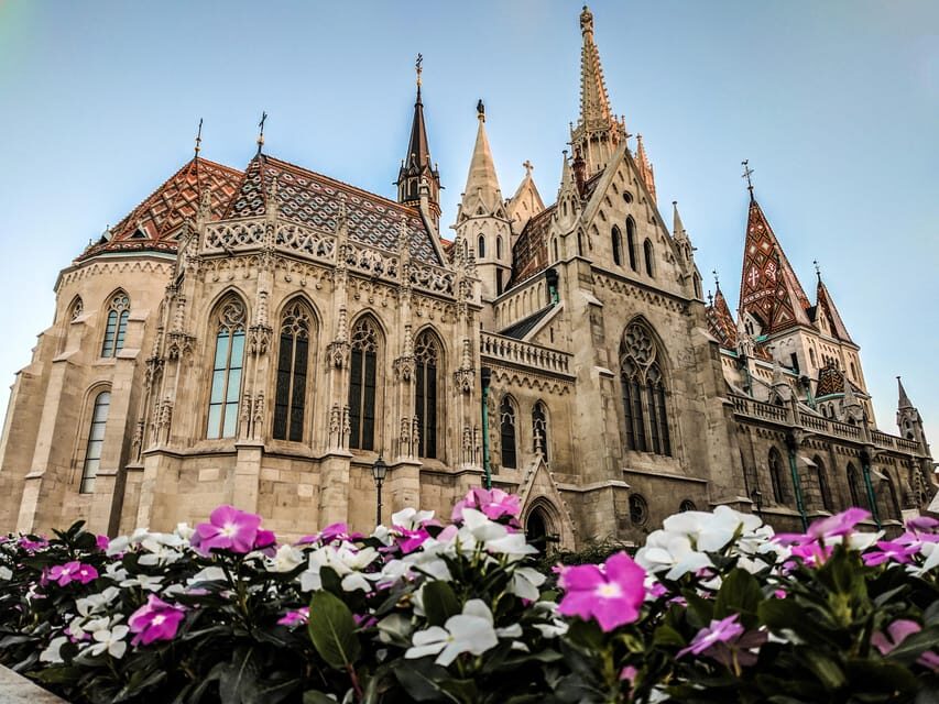 Budapest exploration for solo travelers with local companion - Who Should Consider This Tour?