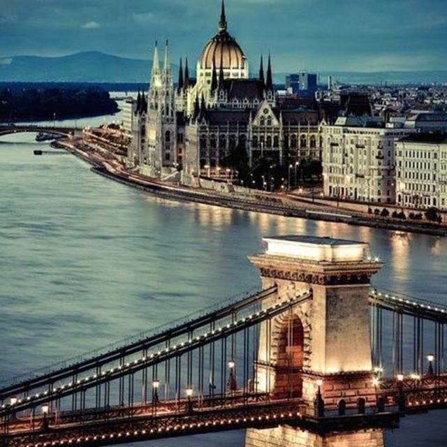Budapest: Half-Day Highlights Small Group Private Tour - What Does the Price Buy You?