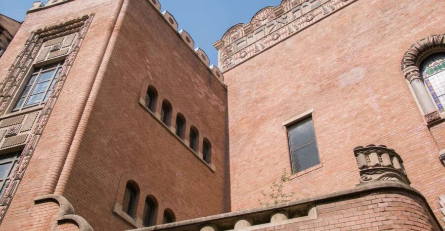 Budapest: Jewish Heritage Walking Tour with Historian Guide - In-Depth Look at the Tour Experience