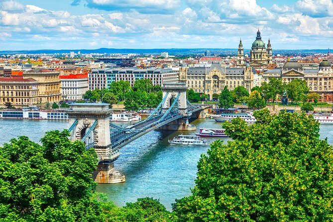 Budapest Private Tour from Vienna - How the Transport Works
