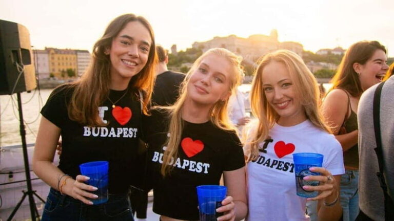 Budapest: Sip & Sail Danube Cruise with Unlimited Beer - The Route and Highlights
