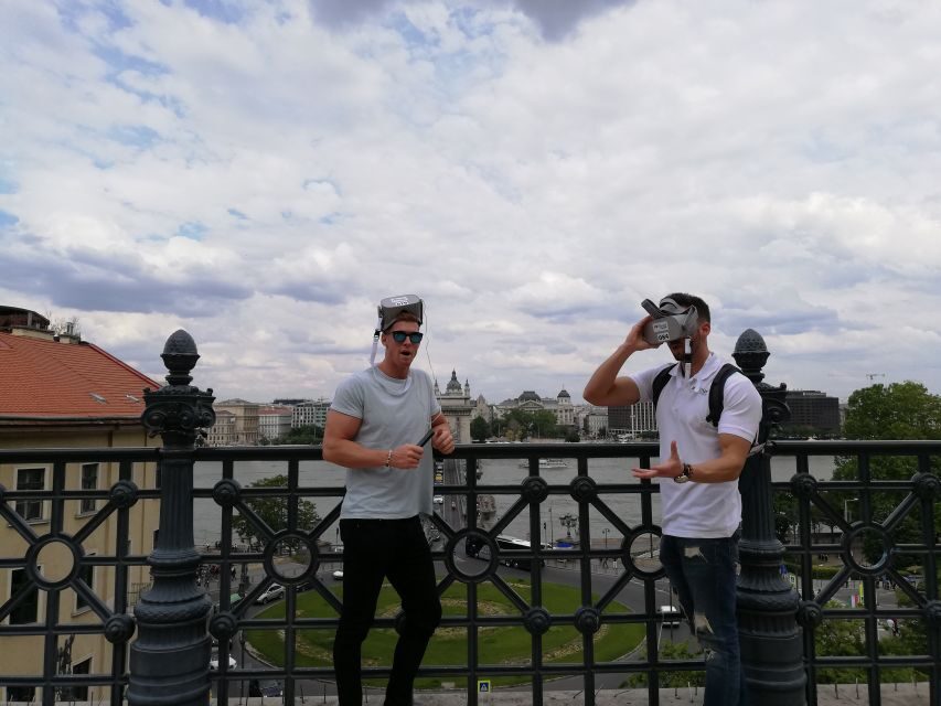 Budapest: Virtual Reality Tour in 8 Languages - The Highlights of the Tour