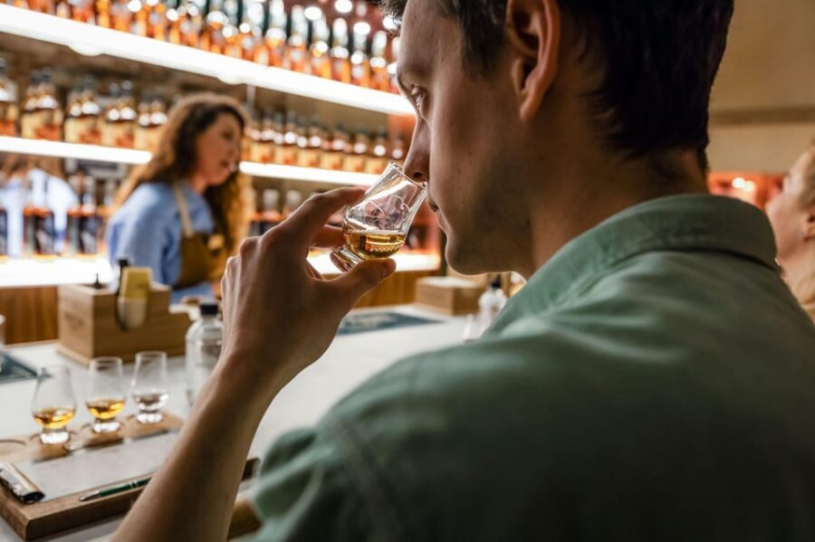 Buffalo Trace Distillery: Whiskey Tasting Experience - Who Should Consider This Experience?