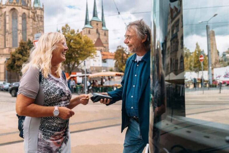 Bus tour through Erfurt's old town - The pros and cons based on reviews