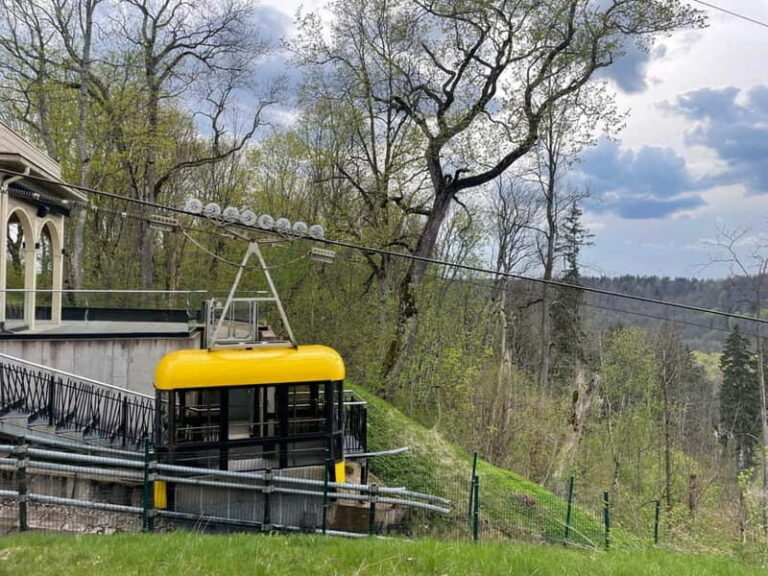 Cable Car to Latvian Manor & Wine Tasting - Who Is This Tour Best For?