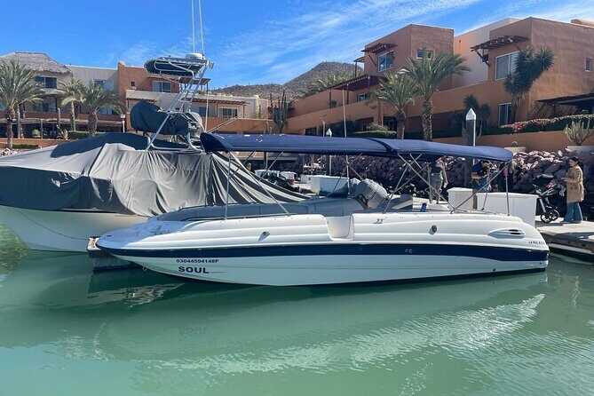 Cabo Yacht Tour to Lovers or Pelícano Beach + Beach Time - The Value of the Tour