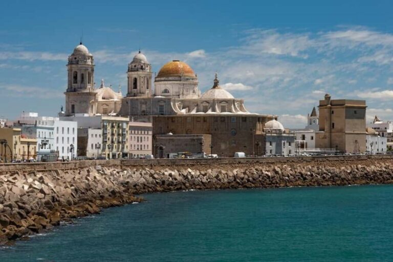 Cádiz: Bay, City & Food Tour with up to 33% off Drinks - Comparing with Similar Tours