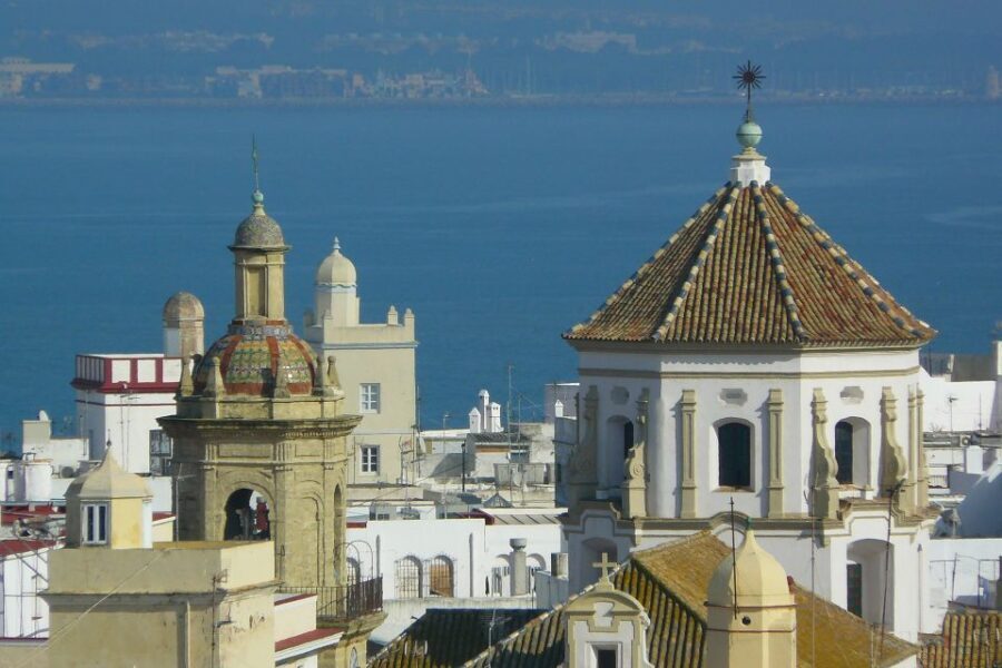 Cadiz: Private Food and Culture Walking Tour with Tastings - The Value of a Private Guided Tour