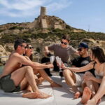 Cagliari la dolce vita escursione in catamarano - A Comfortable and Well-Equipped Catamaran