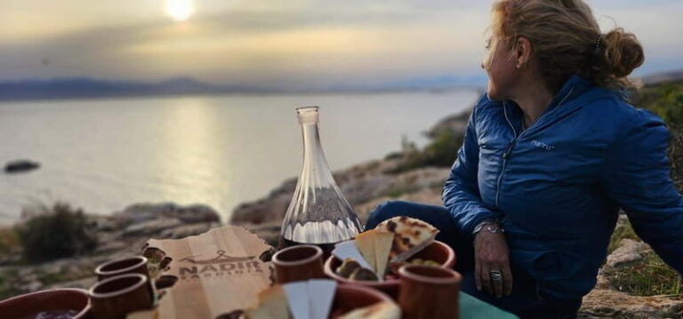 Cagliari sunset tour with aperitif - Lighthouse Capo S.Elia - Final Thoughts: Who Is This Tour Perfect For?