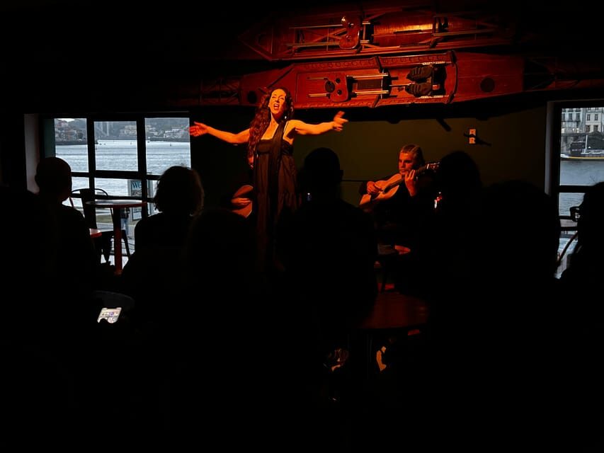 Cais de Gaia: Intimate Fado Performance Overlooking Porto - What You Can Expect During the Tour