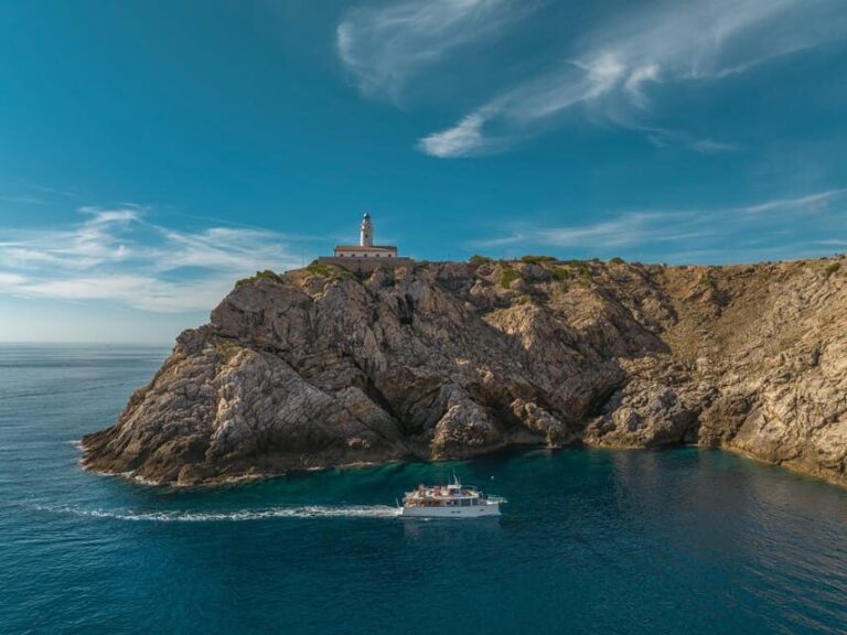 Cala Ratjada: Afternoon Boat Trips with drinks and snacks - Who Is This Tour Best For?