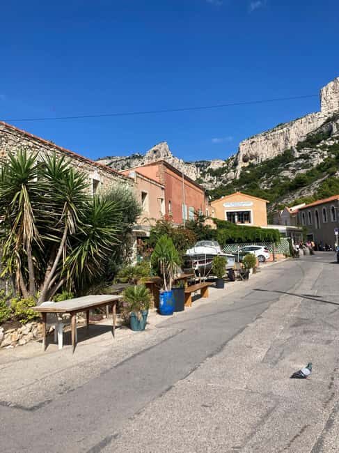 Calanques Ridge Trek with Panoramic Mediterranean Views - Practical Details and Group Experience