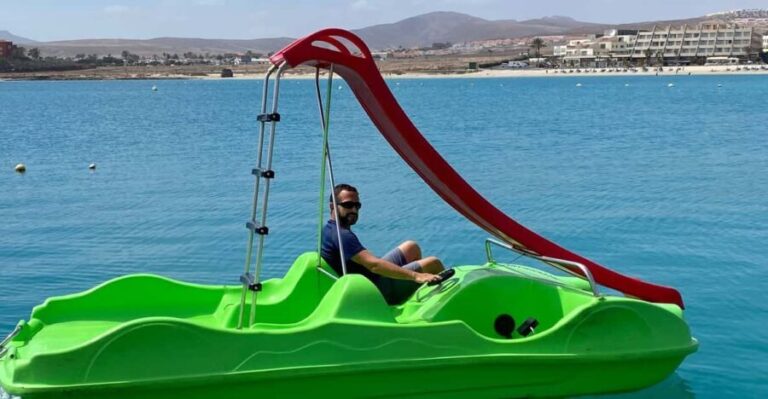 Caleta de Fuste: Pedalo with slide rental - Practical Details and Tips