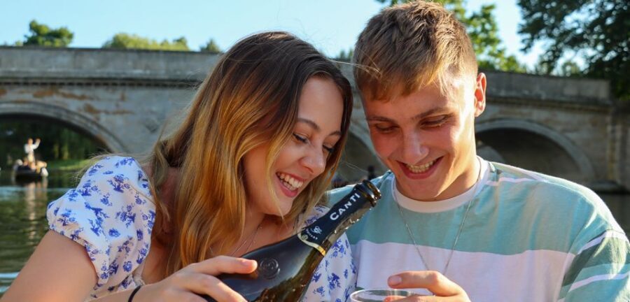 Cambridge: Private Chauffeured Punting Tour - The Value of a Private Tour