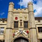Cambridge: Sightseeing Walking Tour with a Local Guide - The Main Sights and Hidden Corners