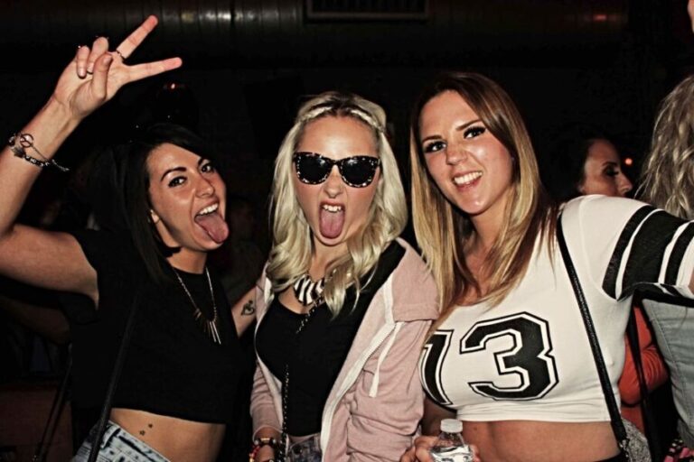 Camden Pub Crawl & Bar Tour London - Authentic Experiences from Past Participants