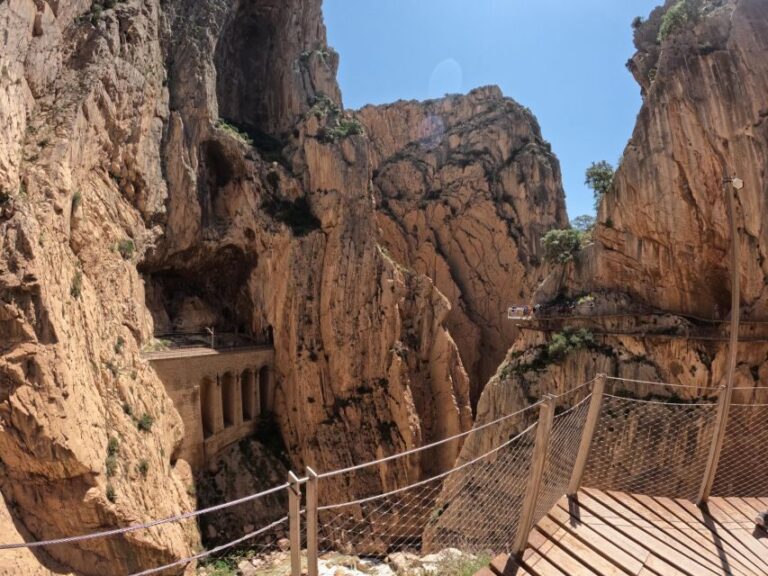 Caminito del Rey: Guided Tour and Entry Ticket - Who Should Consider This Tour?