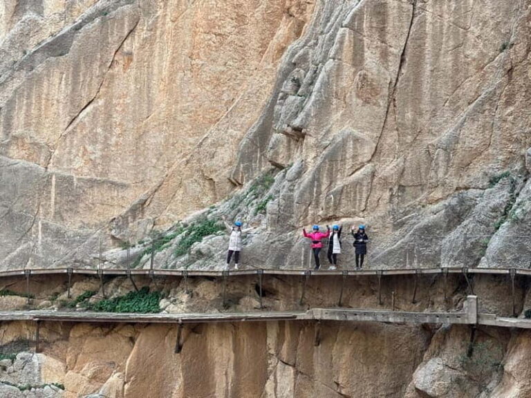 Caminito del Rey: Guided Tour Without Transportation - The Itinerary: What to Expect on the Trail