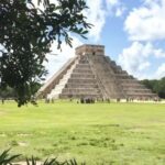 Cancun: Sightseeing Walking Tour With a Local Guide - What You Can Expect During the Tour
